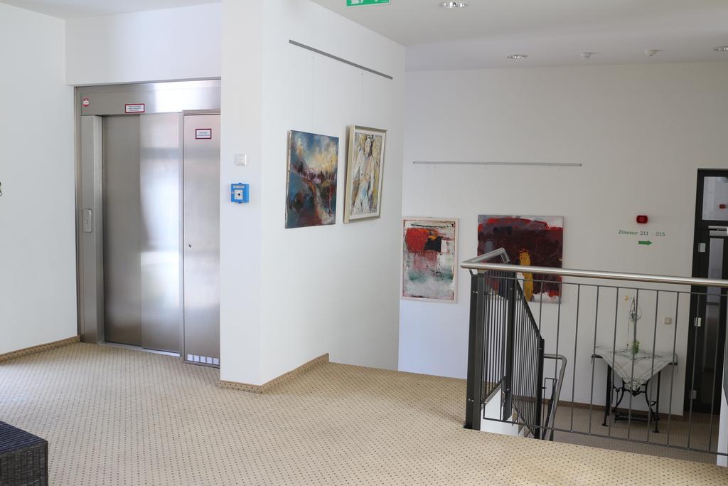 Hotel Domittner Klöch エクステリア 写真