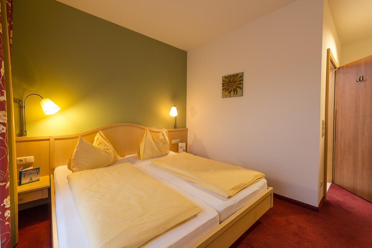 Hotel Domittner Klöch エクステリア 写真