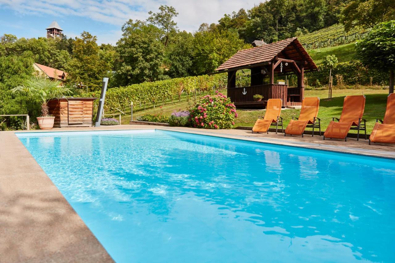 Hotel Domittner Klöch エクステリア 写真